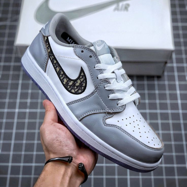 AJ Low Dior