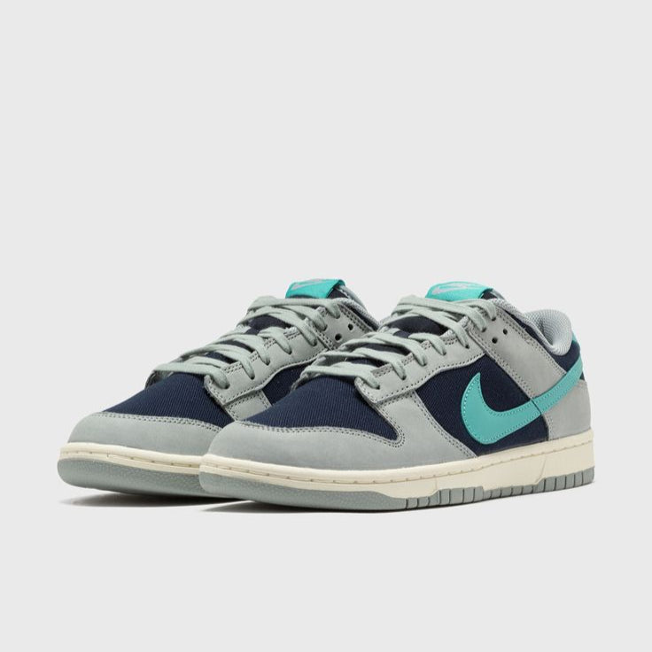 Dunk Low Retro PRM