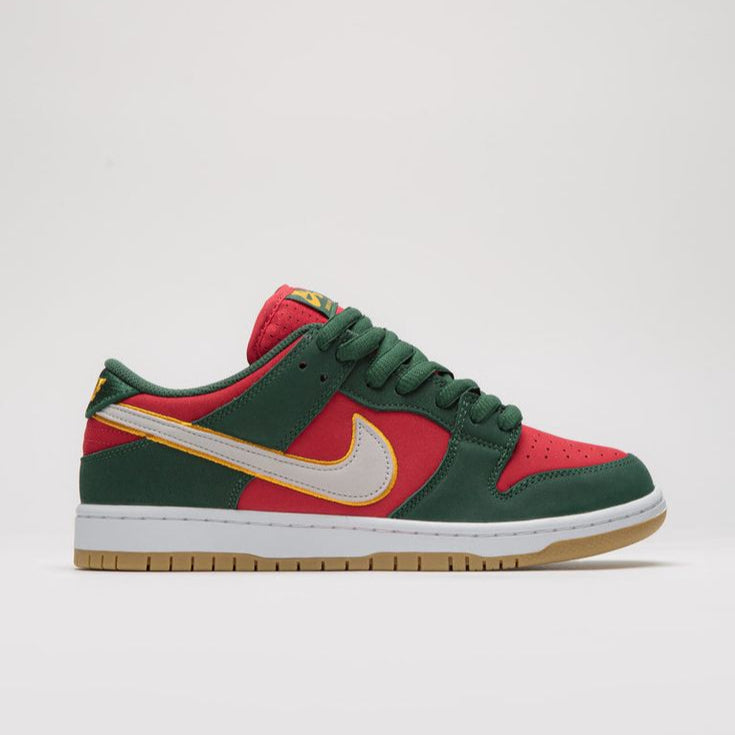 Dunk Low SB Supersonic