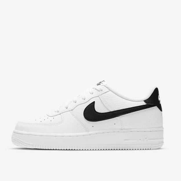 AF1 07 Essential