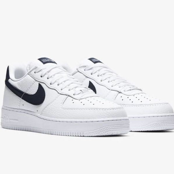 AF1 07 Essential