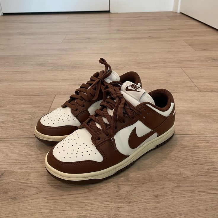 Dunk Low Brown